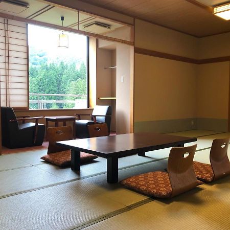 Hotel Yumoto Uonuma Ngoại thất bức ảnh