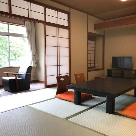 Hotel Yumoto Uonuma Ngoại thất bức ảnh